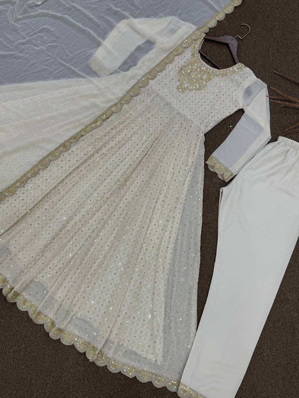Color_Off White