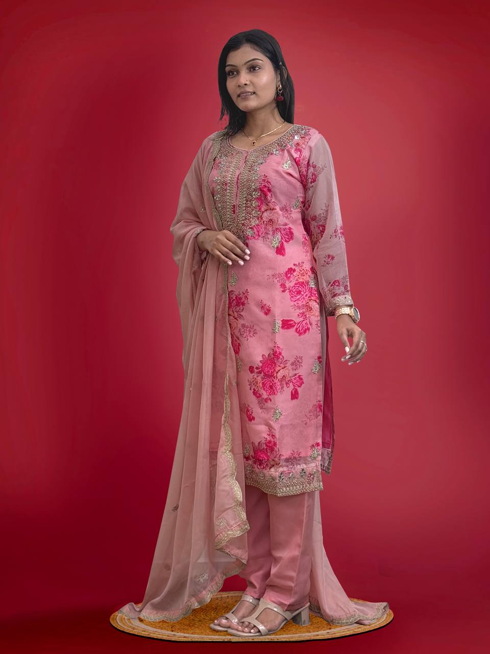 Color_Pink