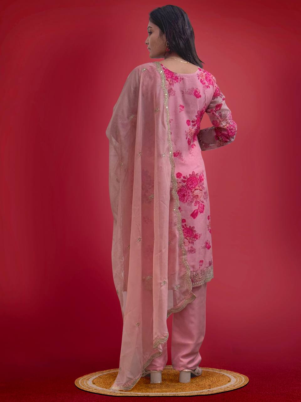 Color_Pink