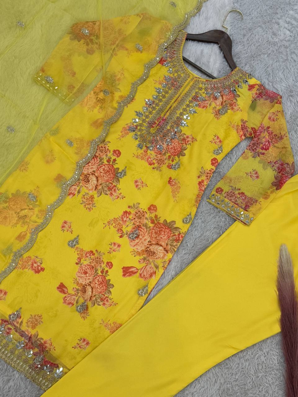 Color_Yellow