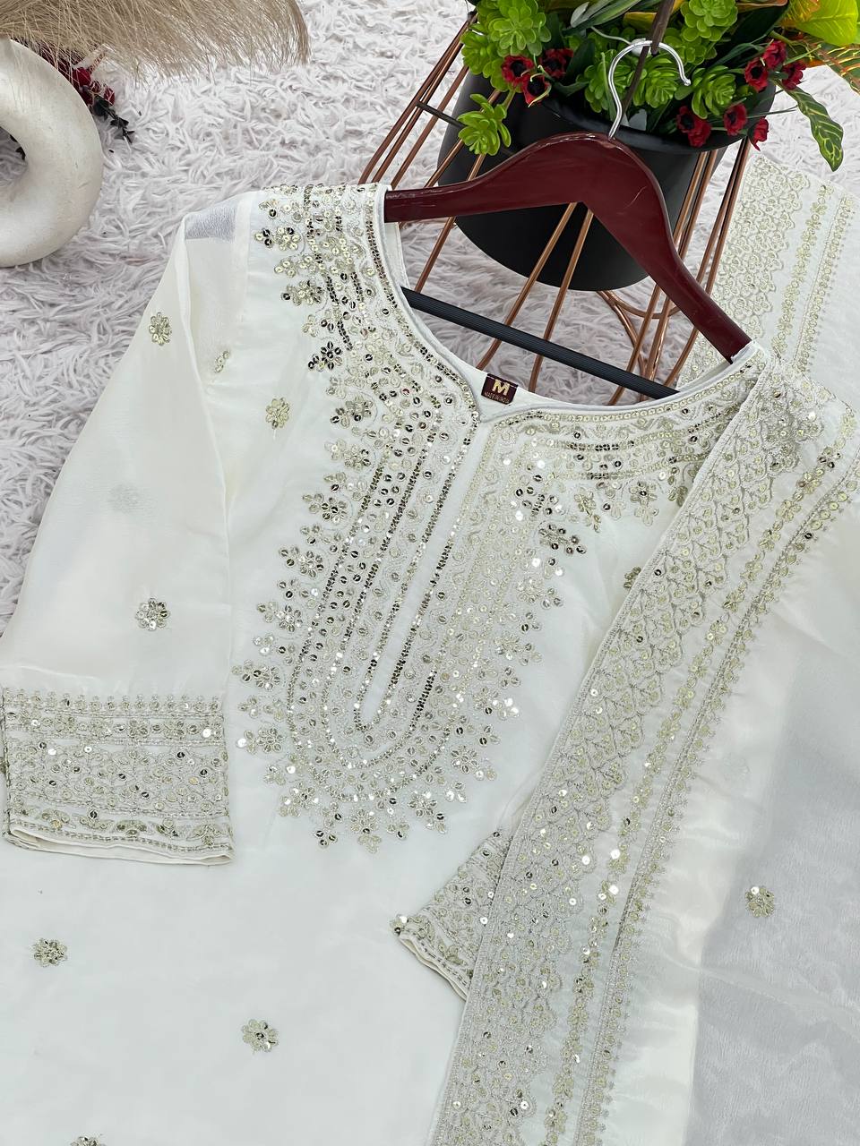 Color_White