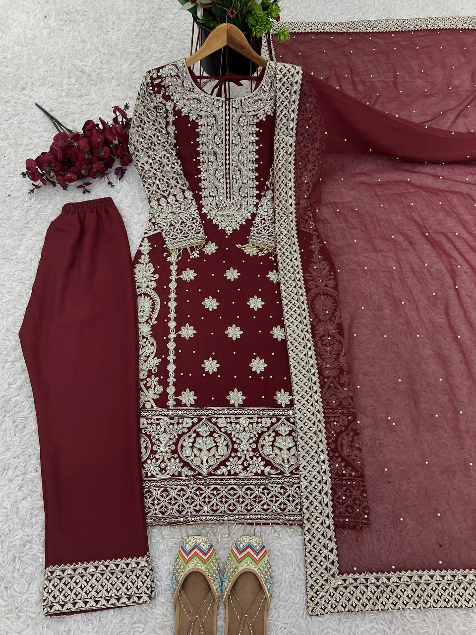 Color_Maroon