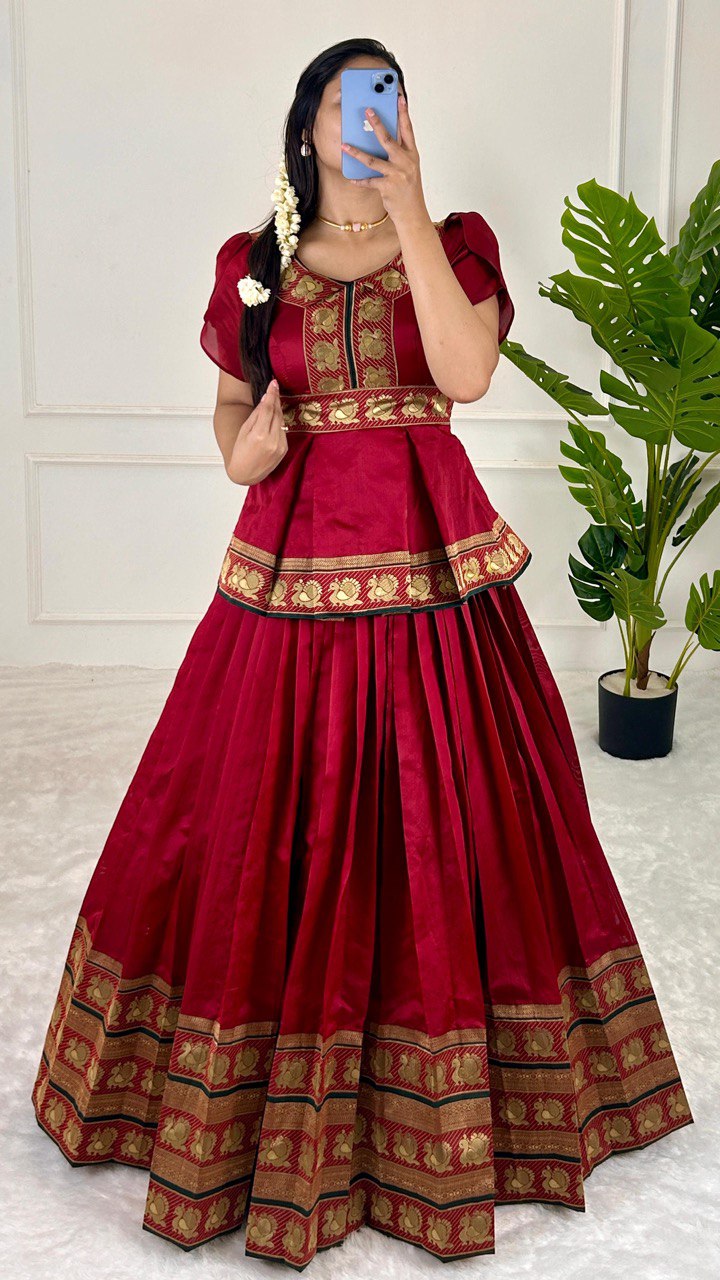 Color_Maroon
