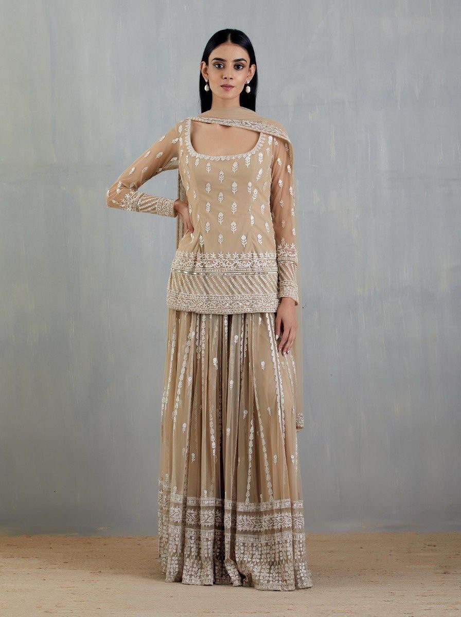 Color_Beige