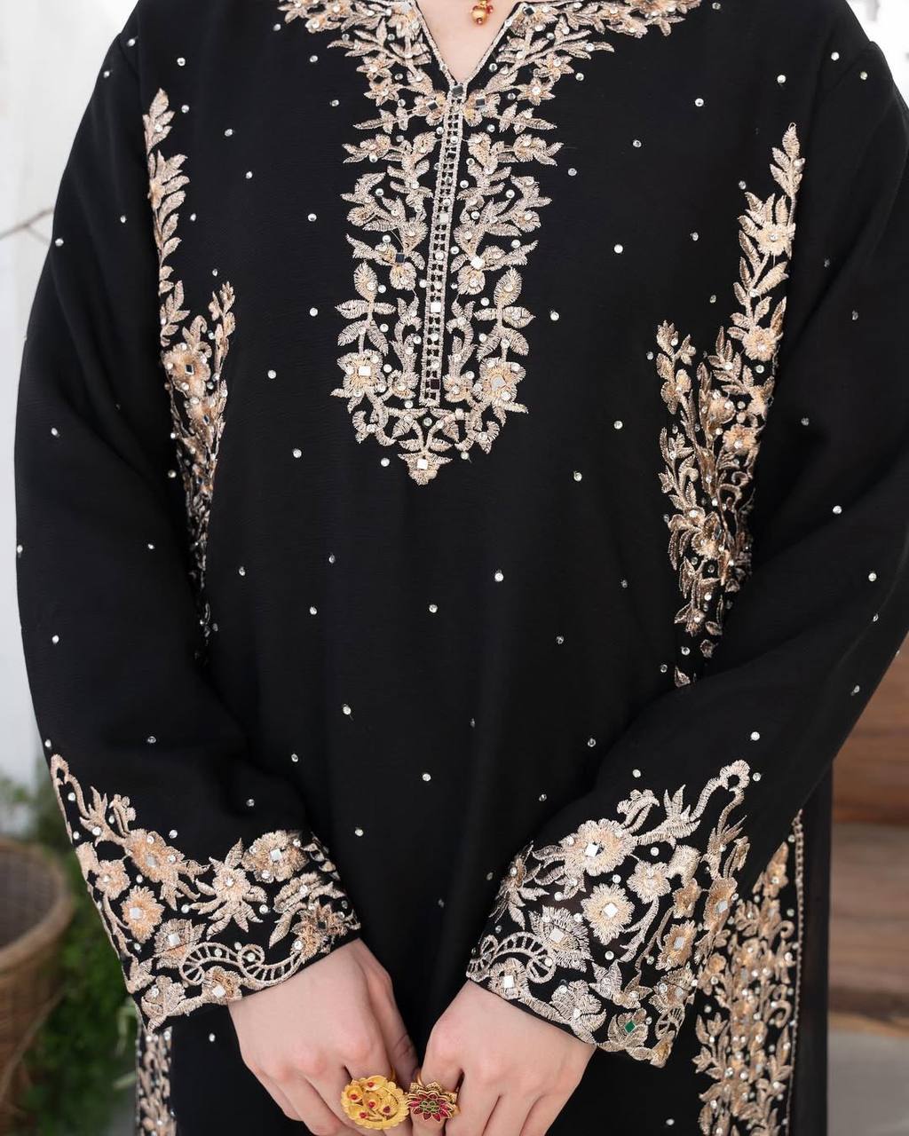 Color_Black