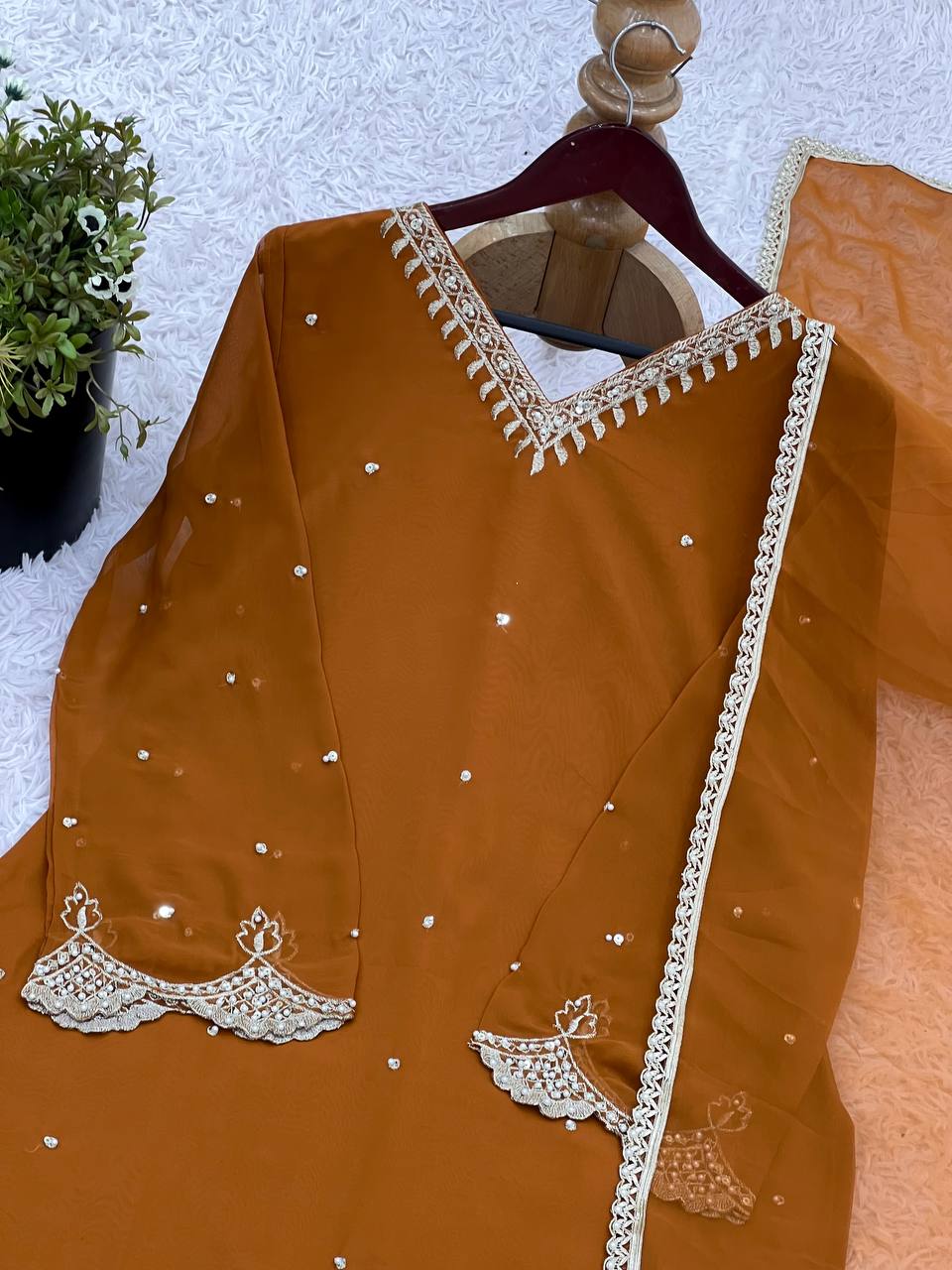 Color_Brown