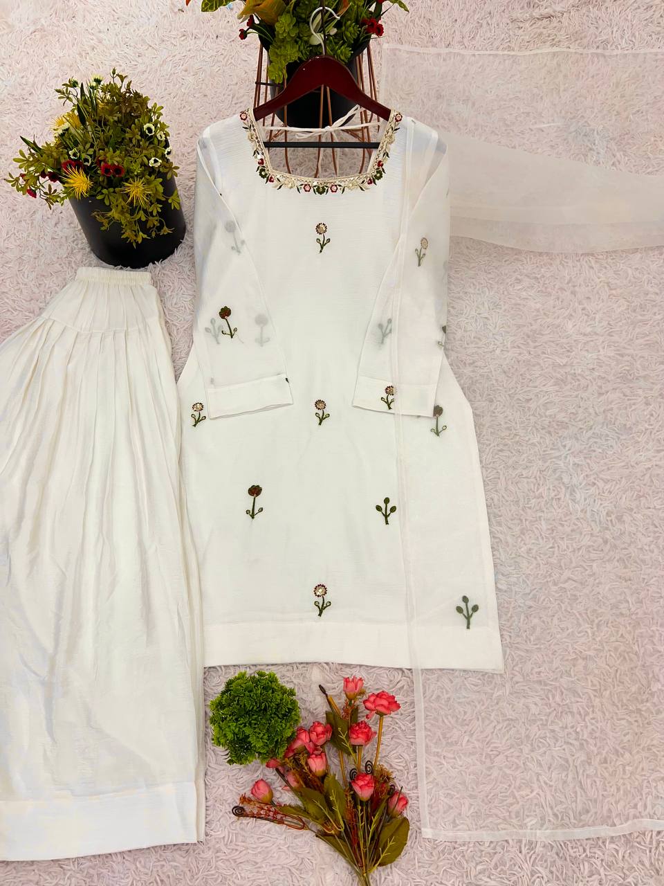 Color_White