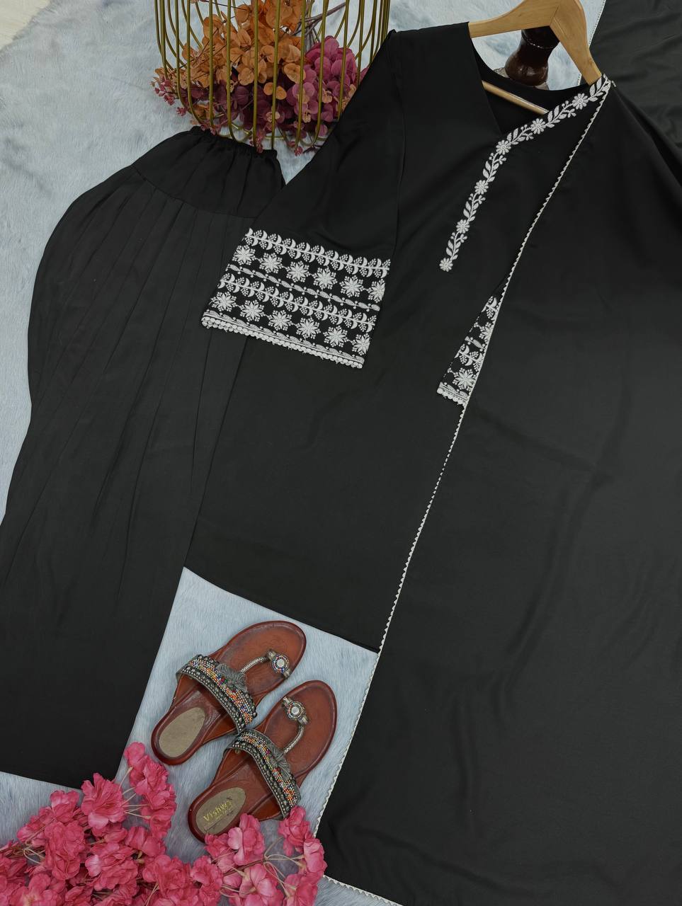 Color_Black