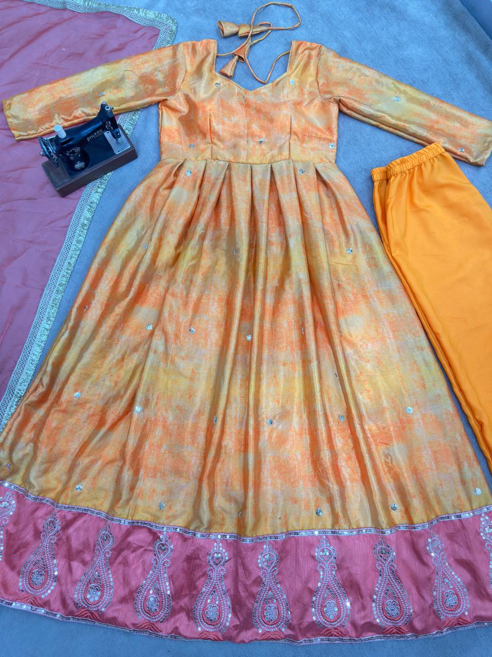 Color_Orange