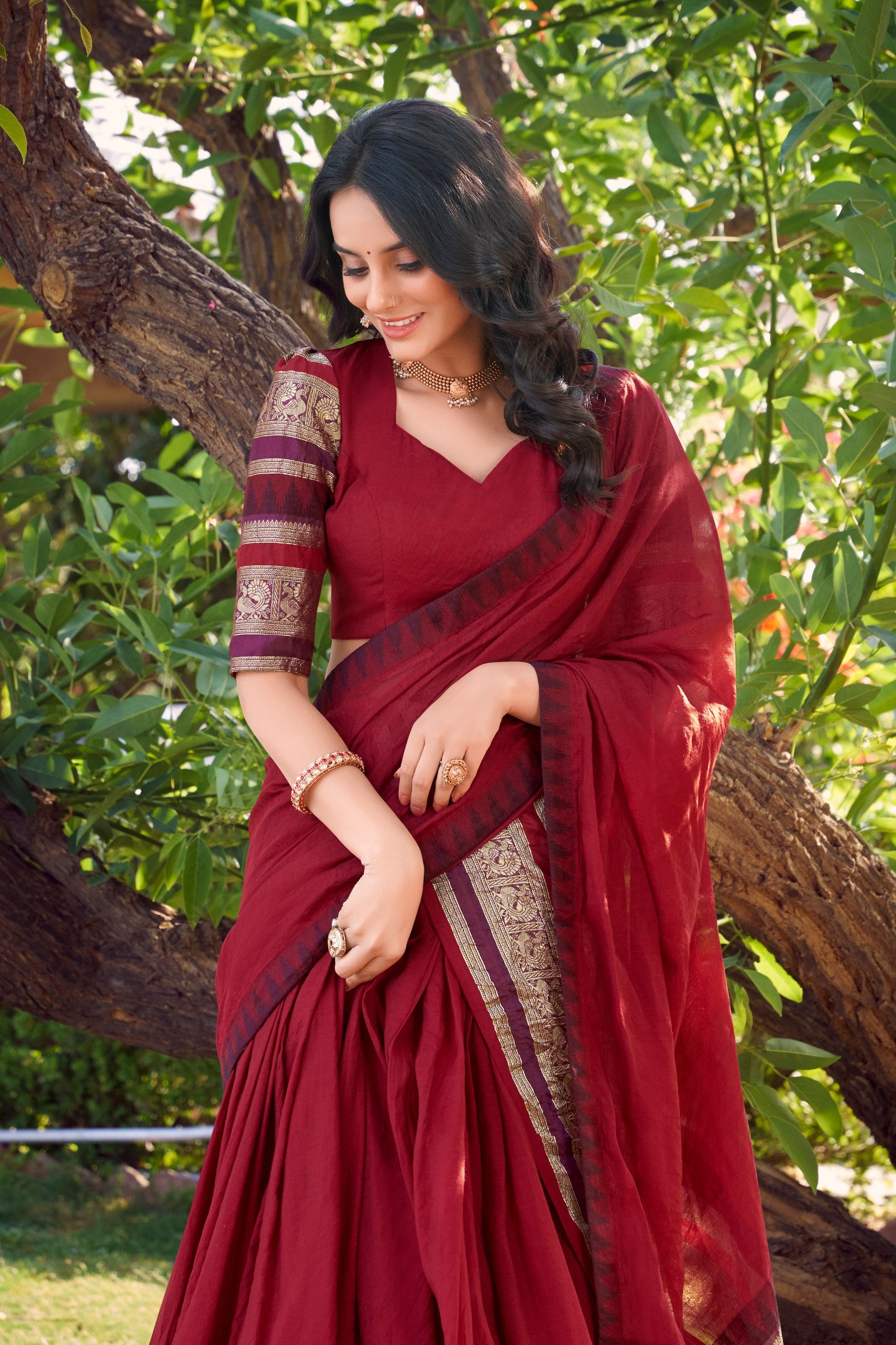 Color_Maroon