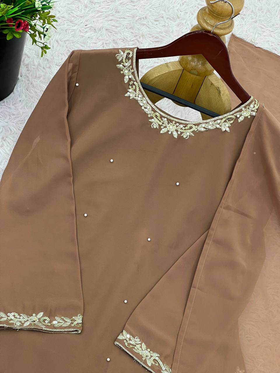 Color_Brown