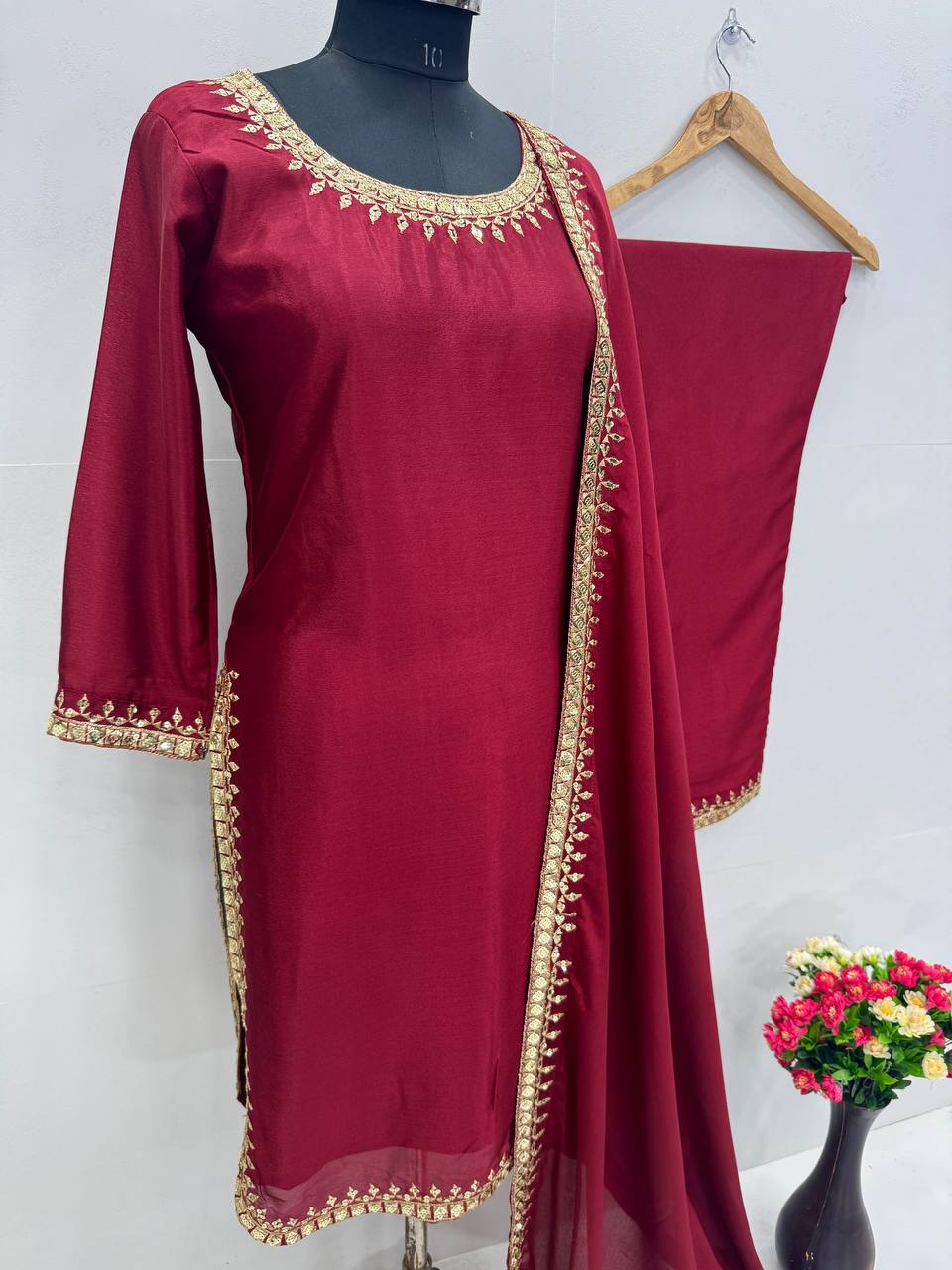 Color_Maroon
