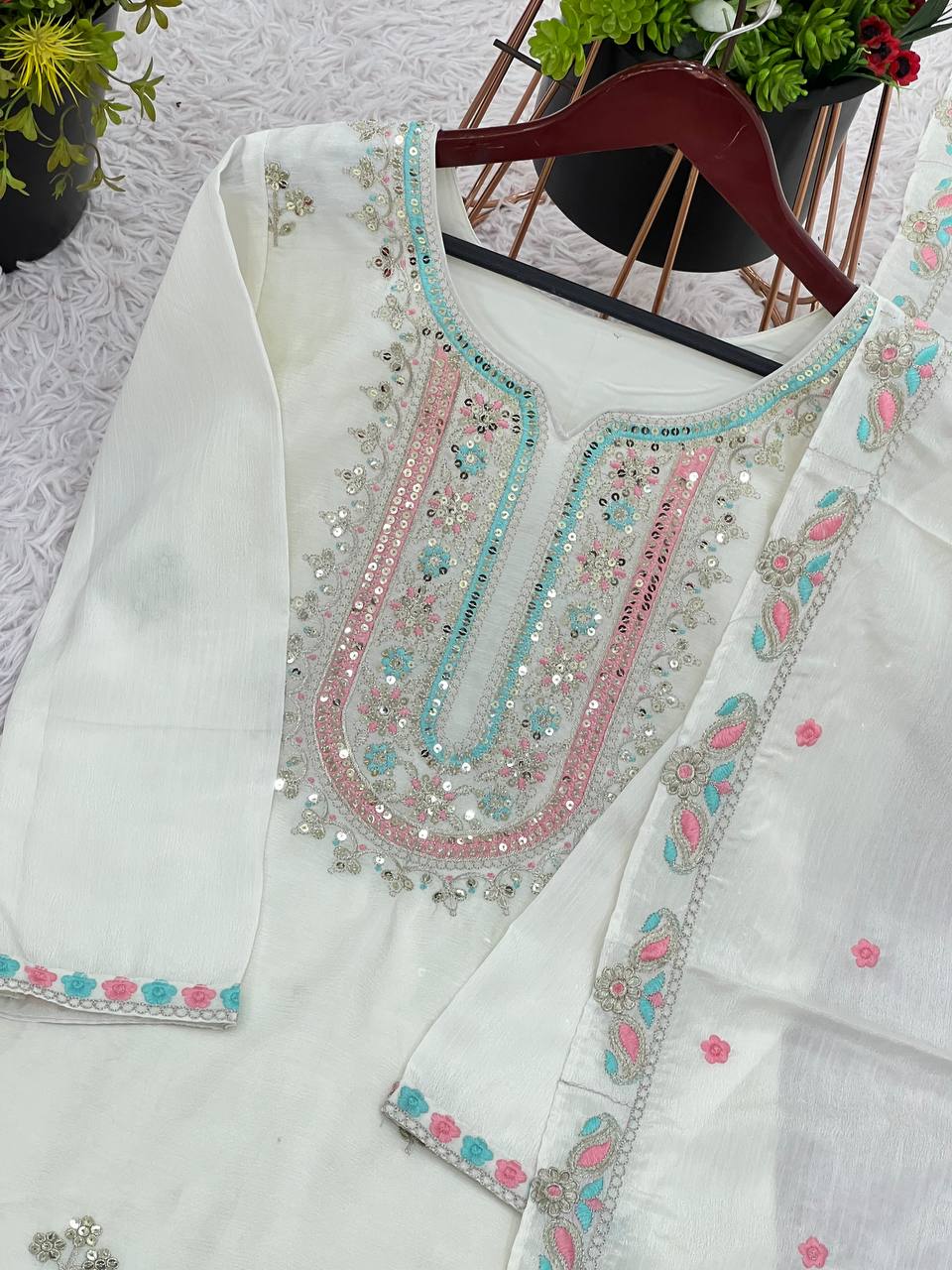 Color_White
