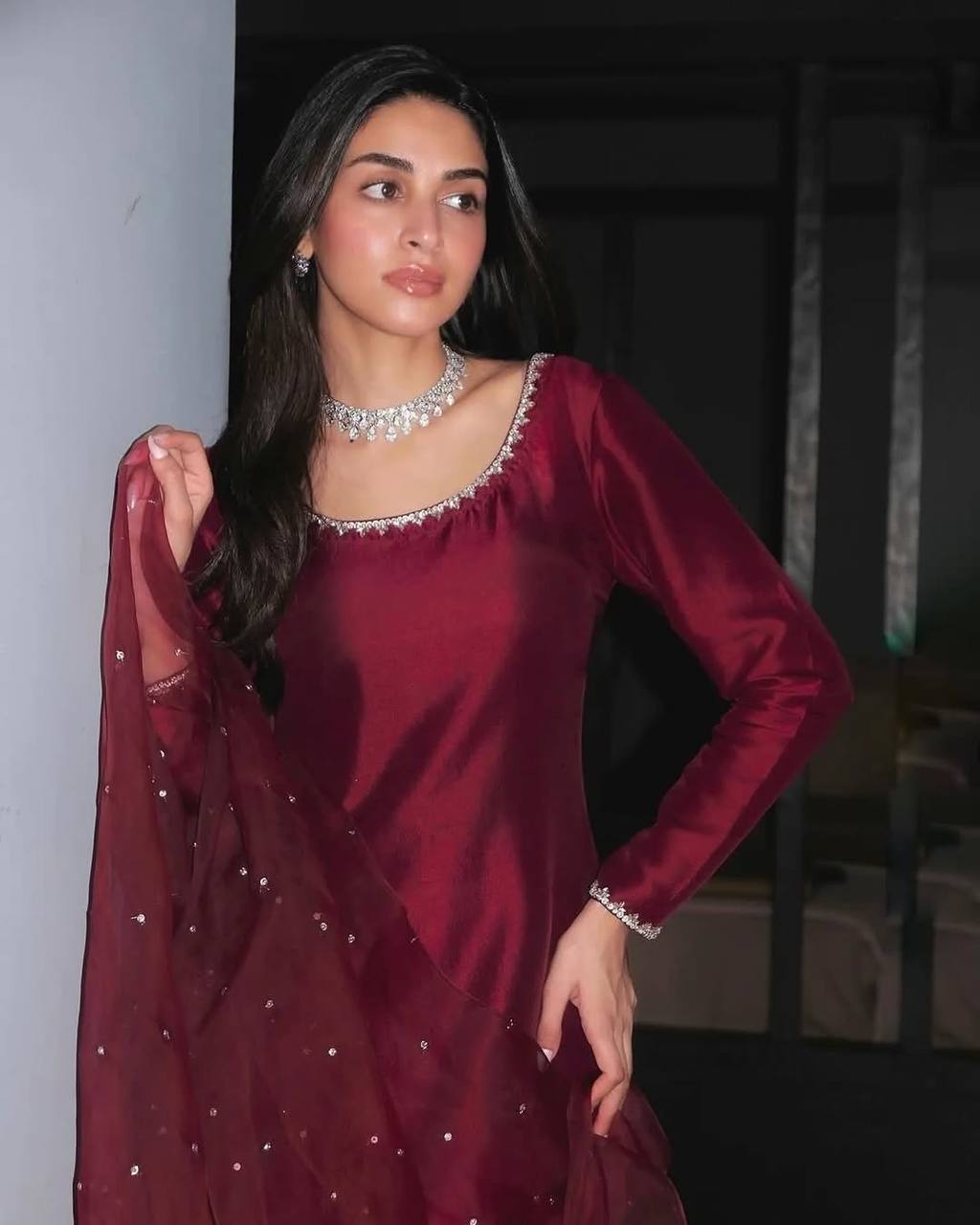 Color_Maroon