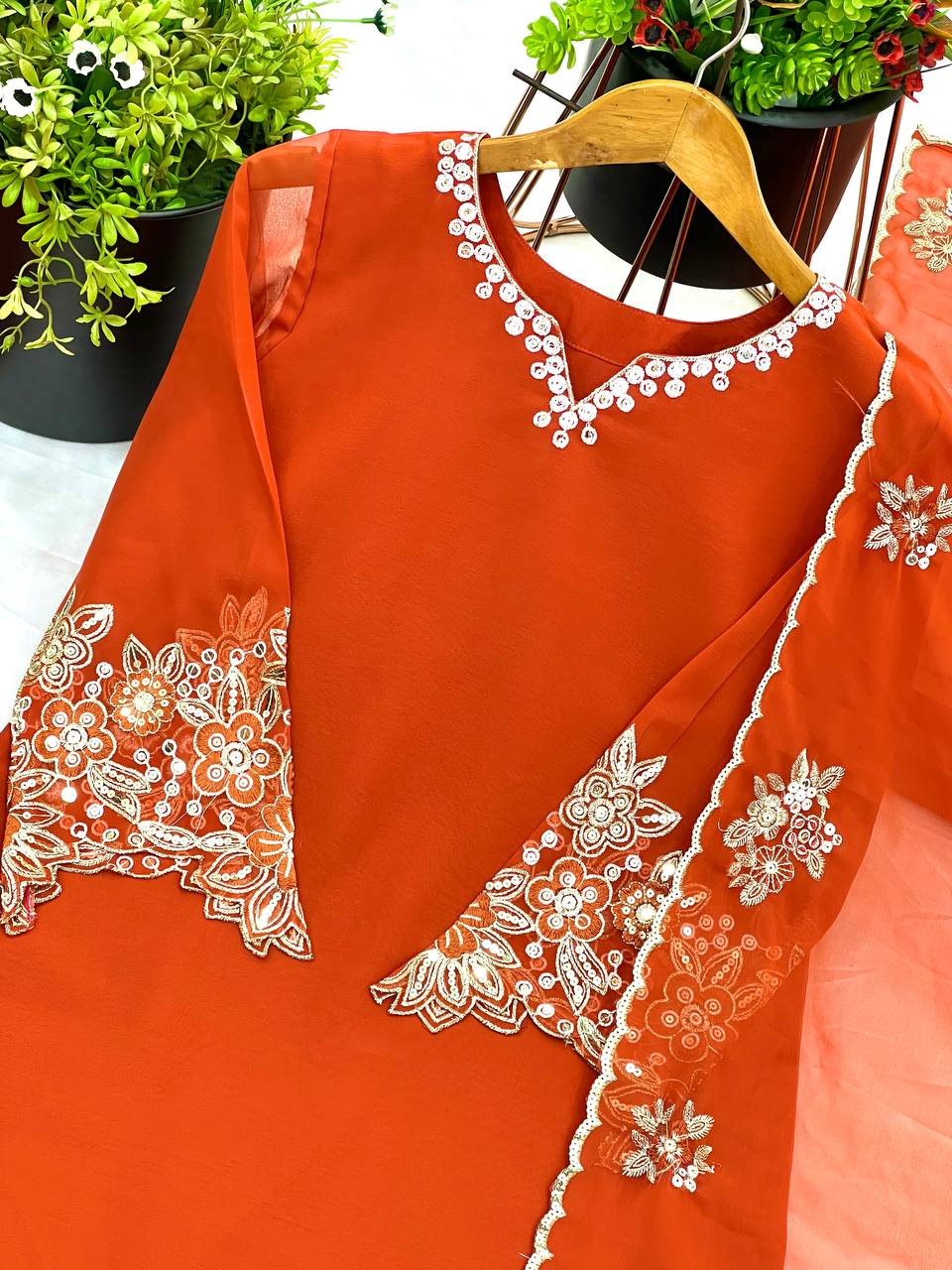 Color_Orange