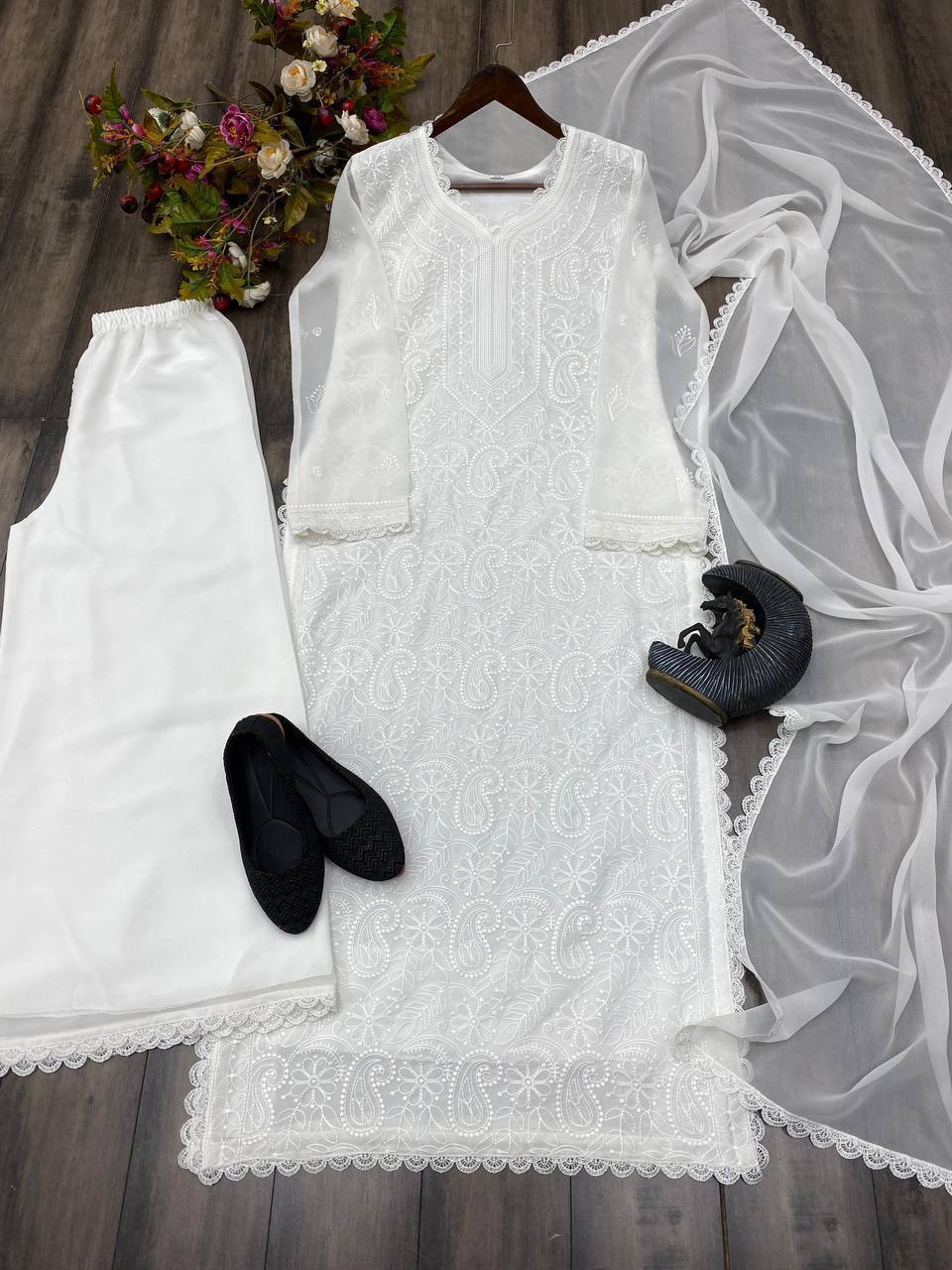 Color_White