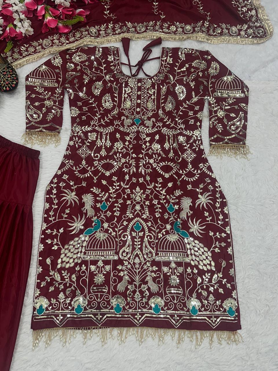 Color_Maroon