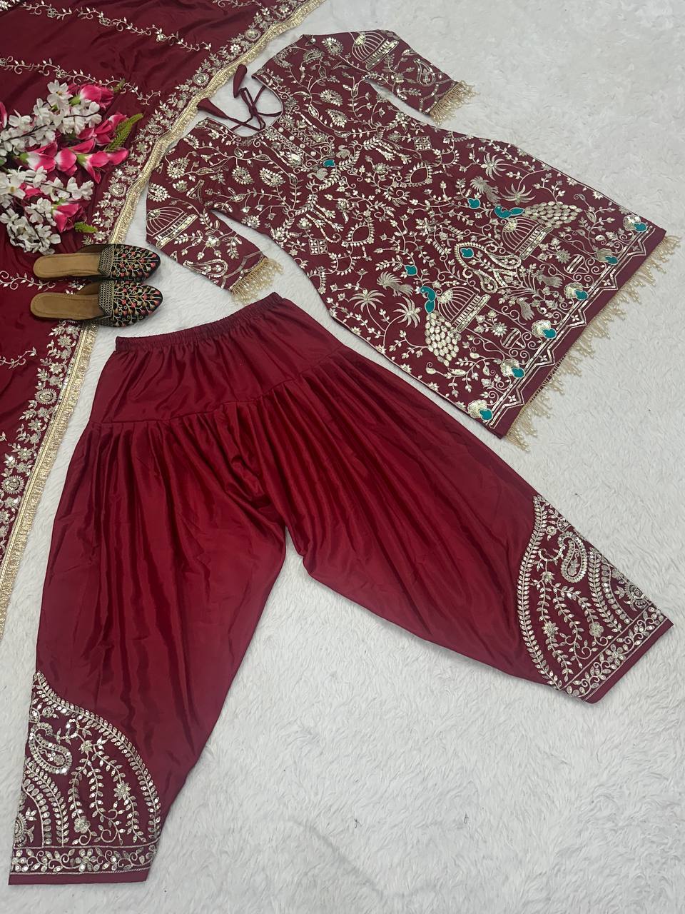 Color_Maroon