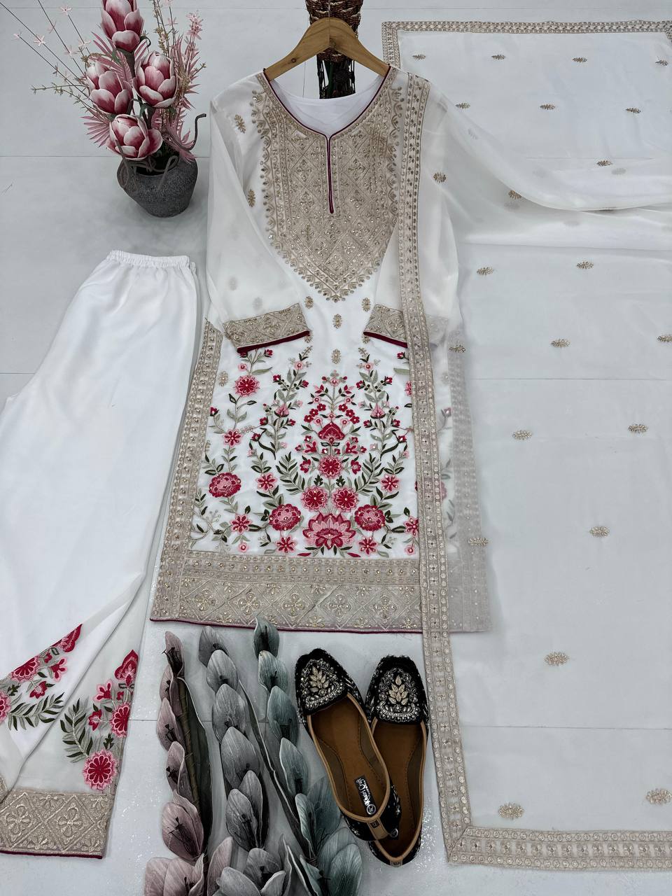 Color_White