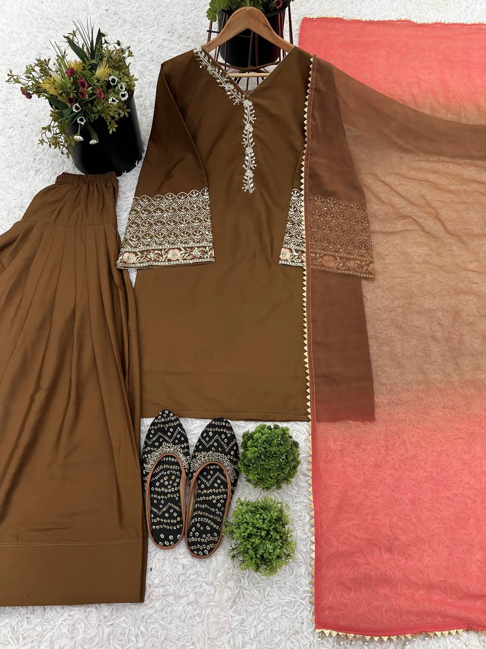 Color_Brown