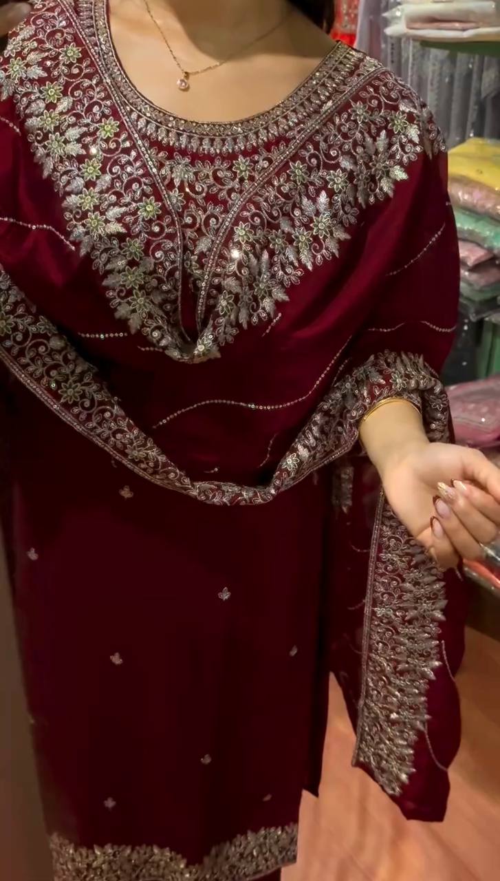 Color_Maroon