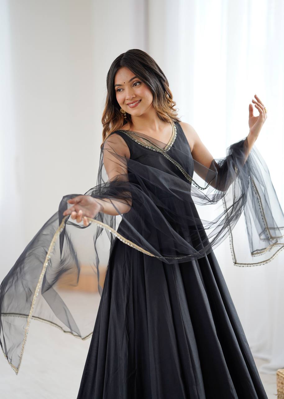 Women's Black Roman Silk Chanderi  Yoke Fancy Lace Work Anarkali Set