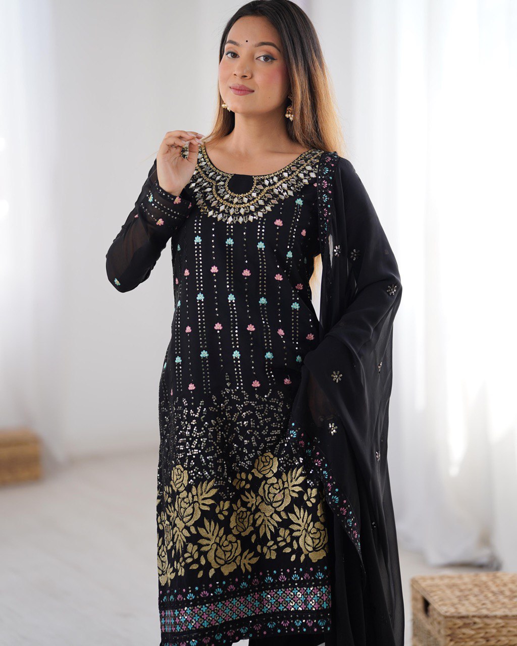 Color_Black