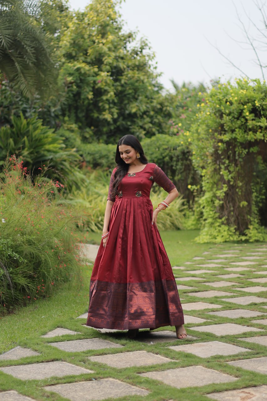 Color_Maroon