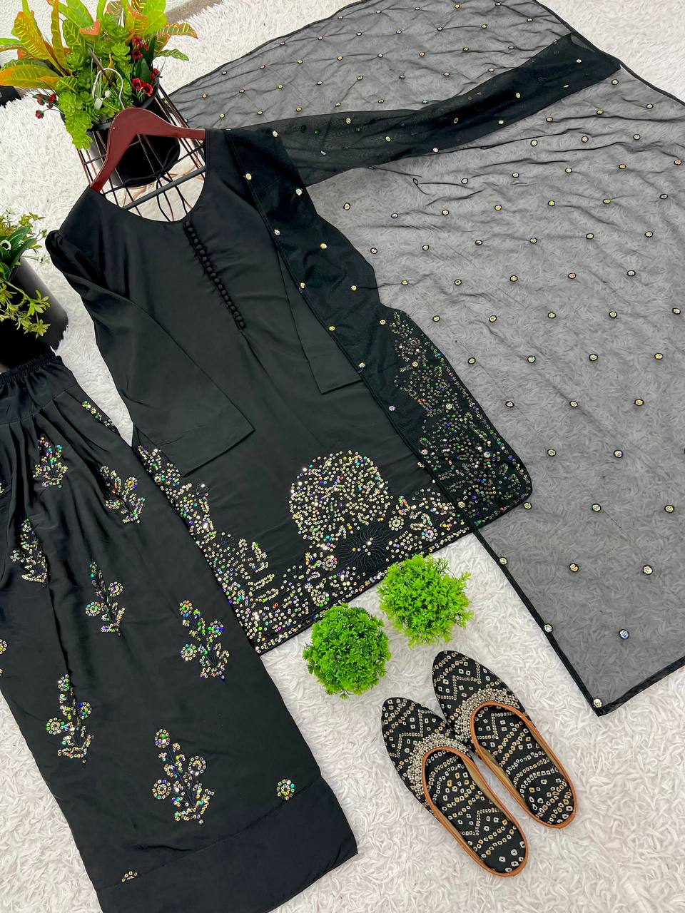 Color_Black