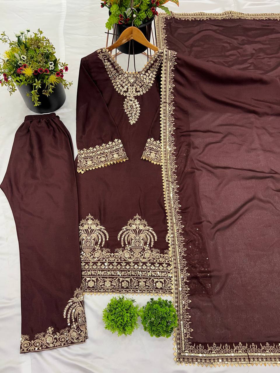Color_Brown