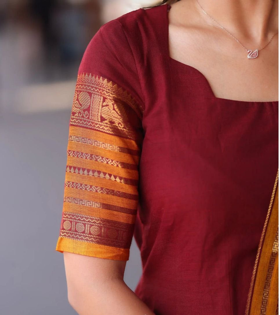 Color_Maroon