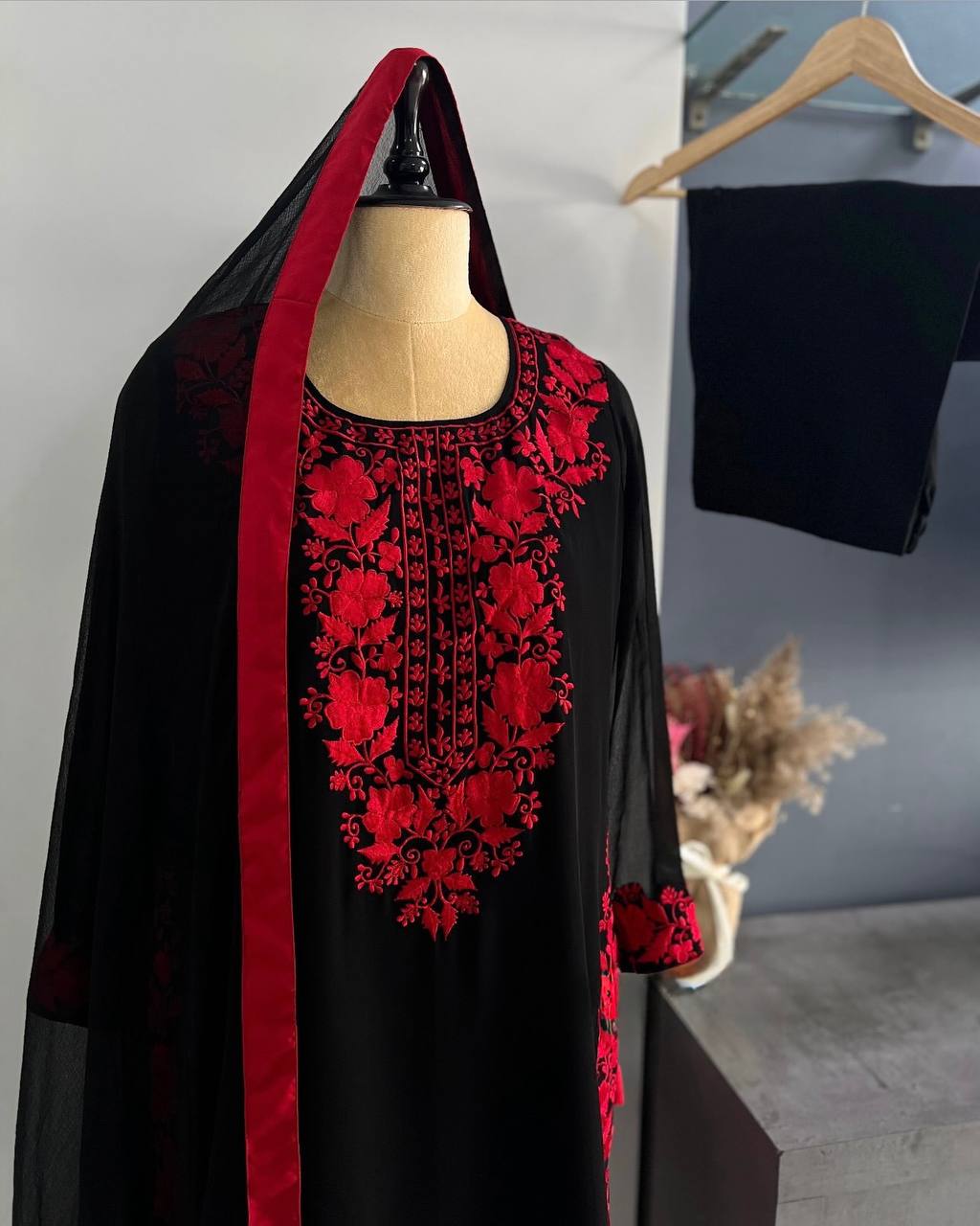 Women's Black Faux Georgette Embroidery Work  Kurta Set