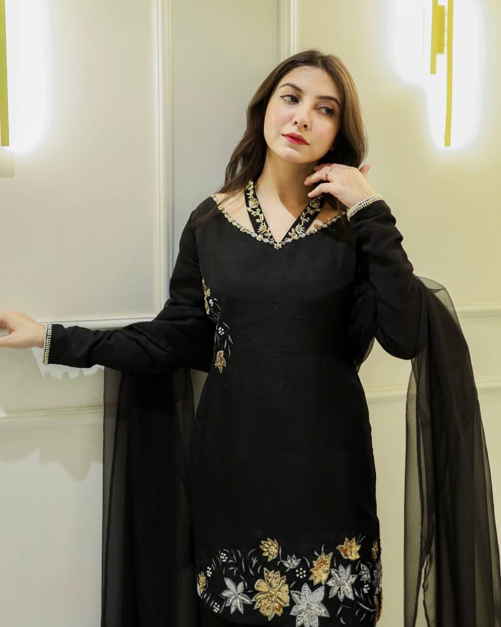 Color_Black