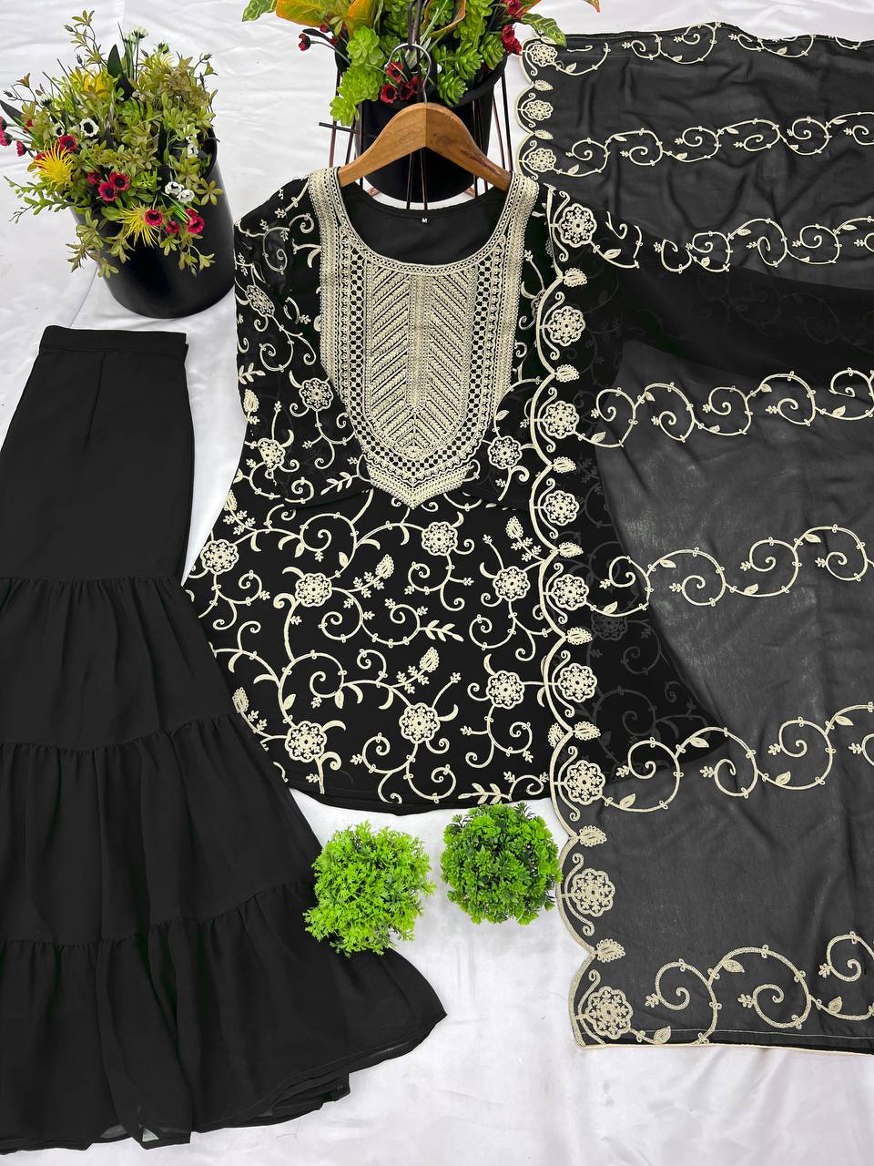 Color_Black
