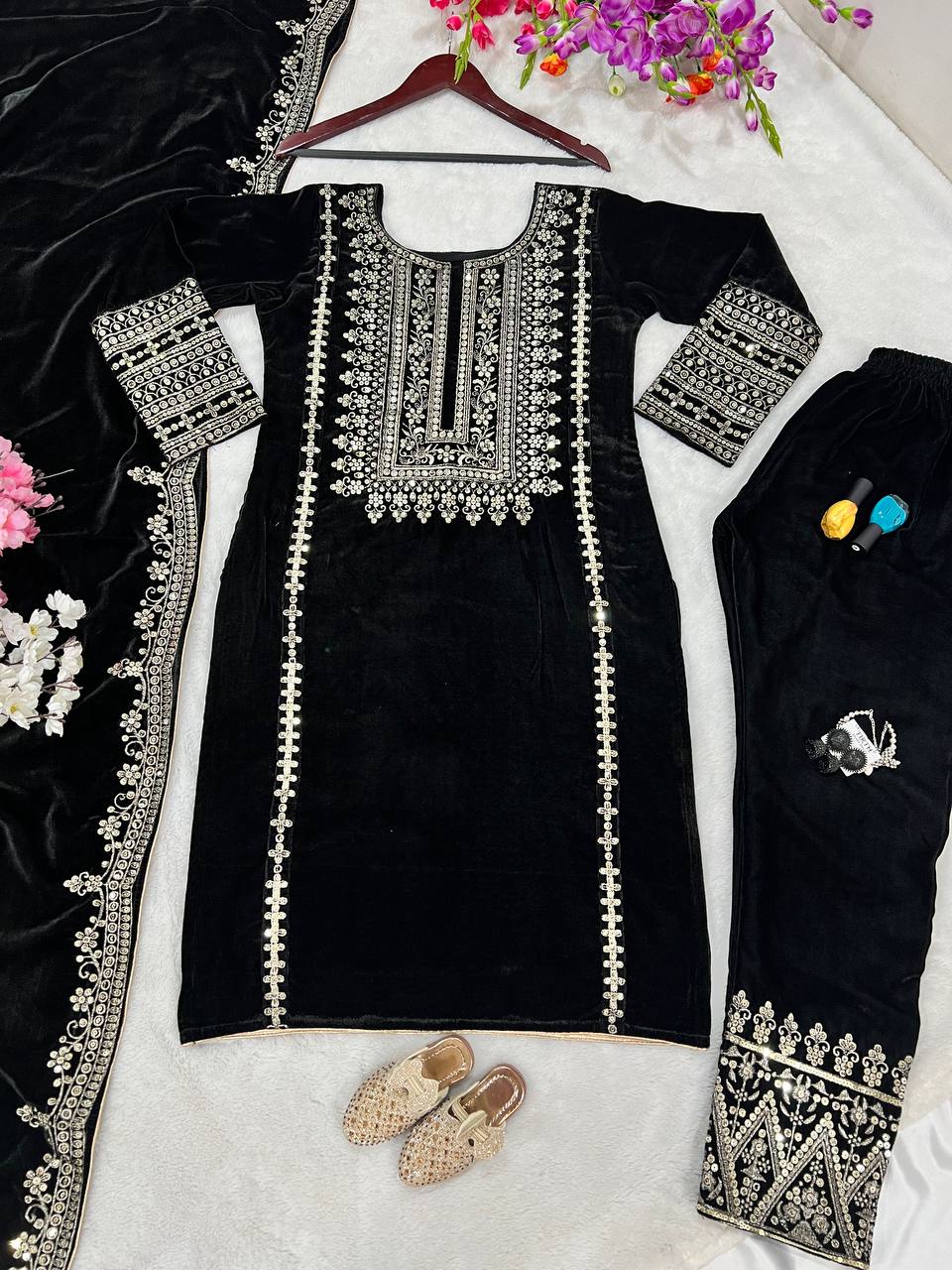 Color_Black