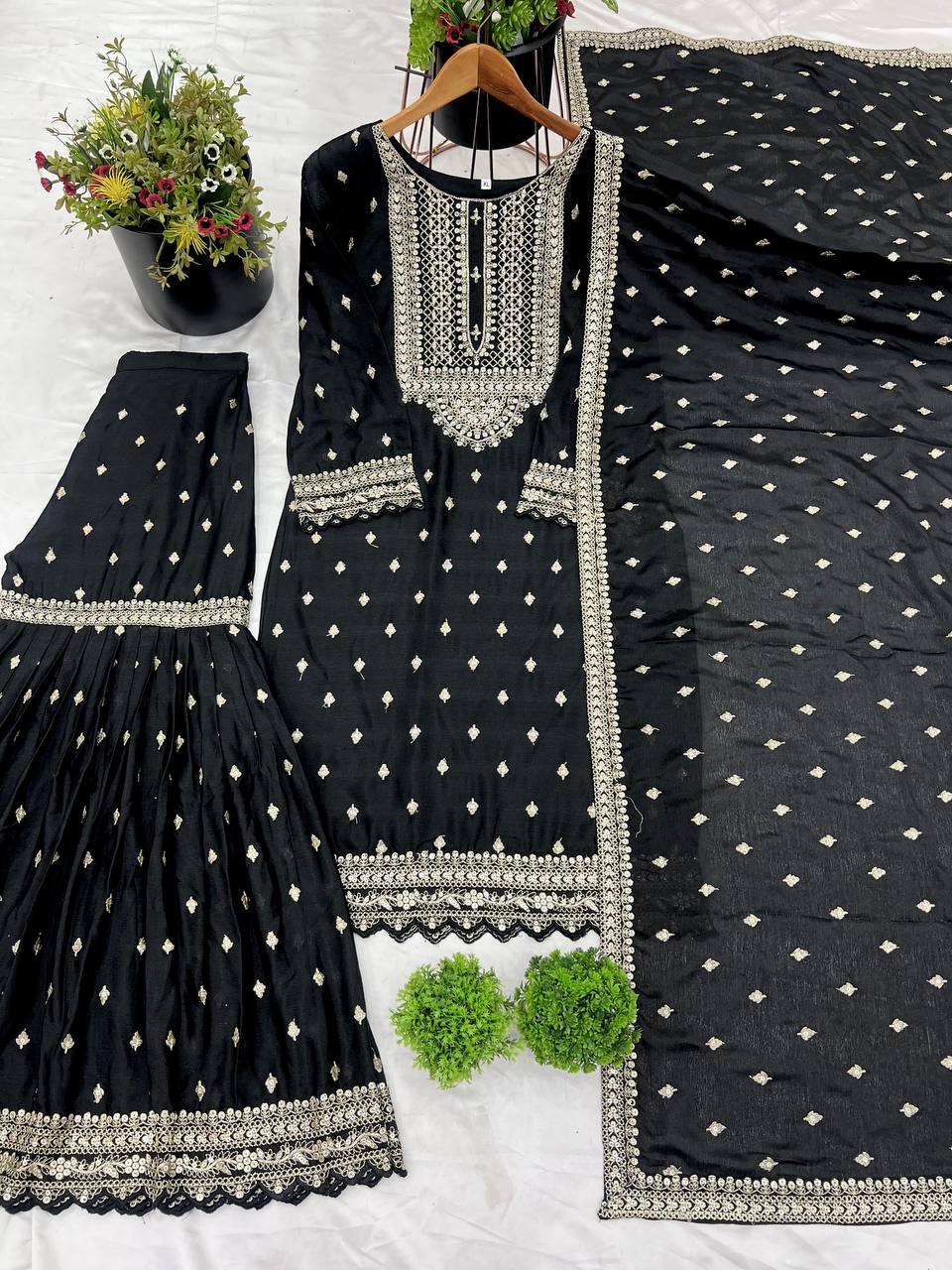 Color_Black