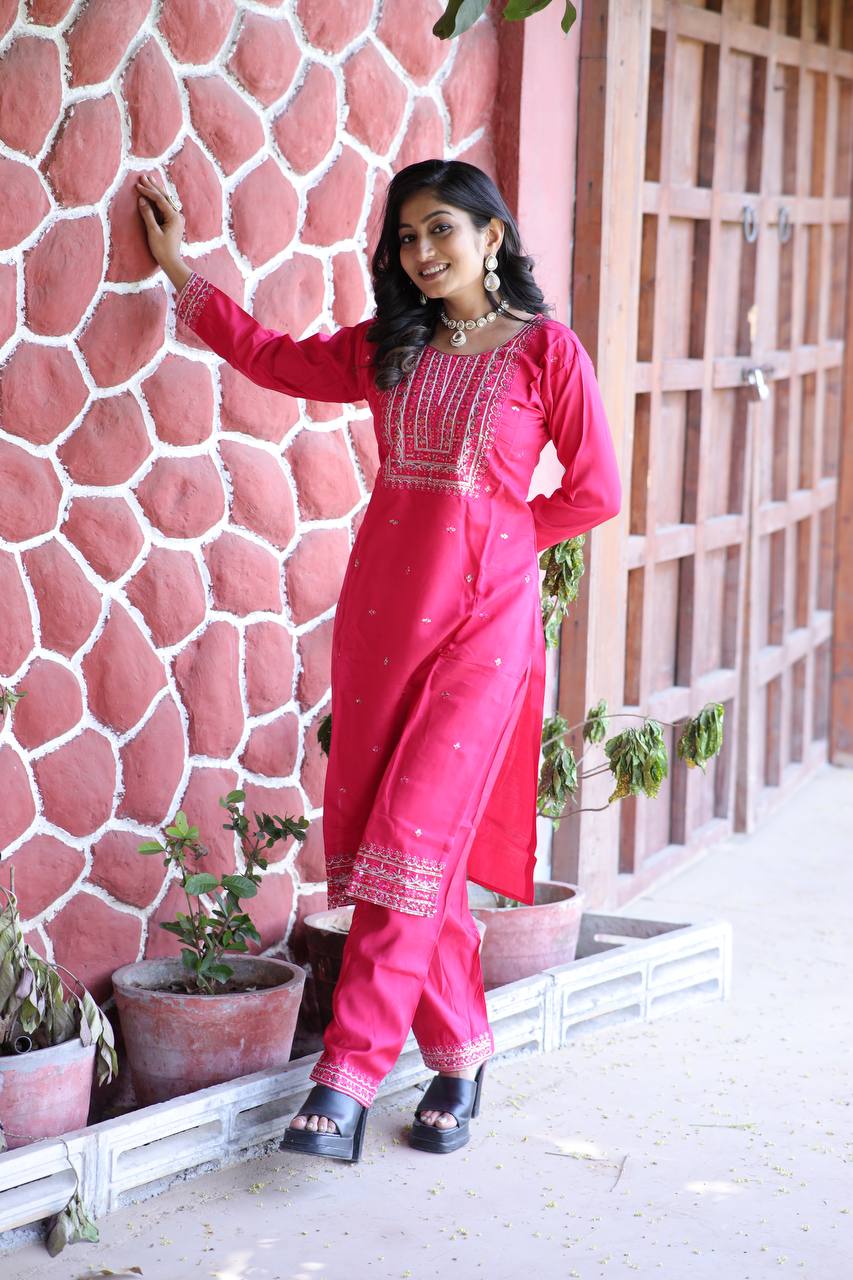 Color_Pink