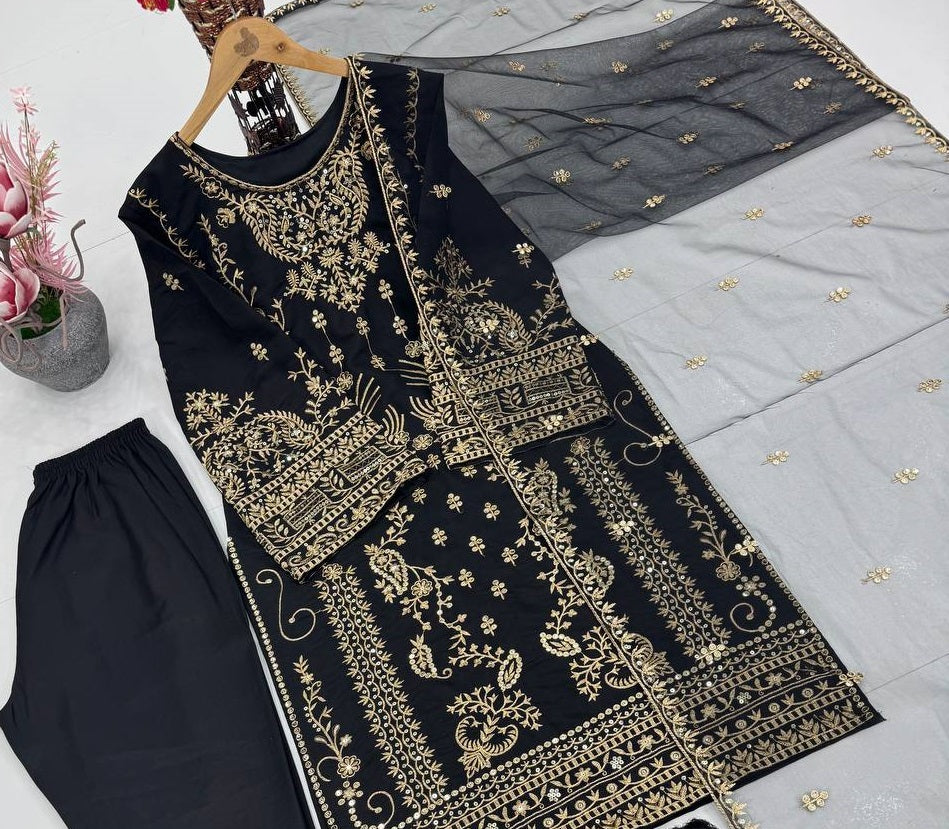 Color_Black