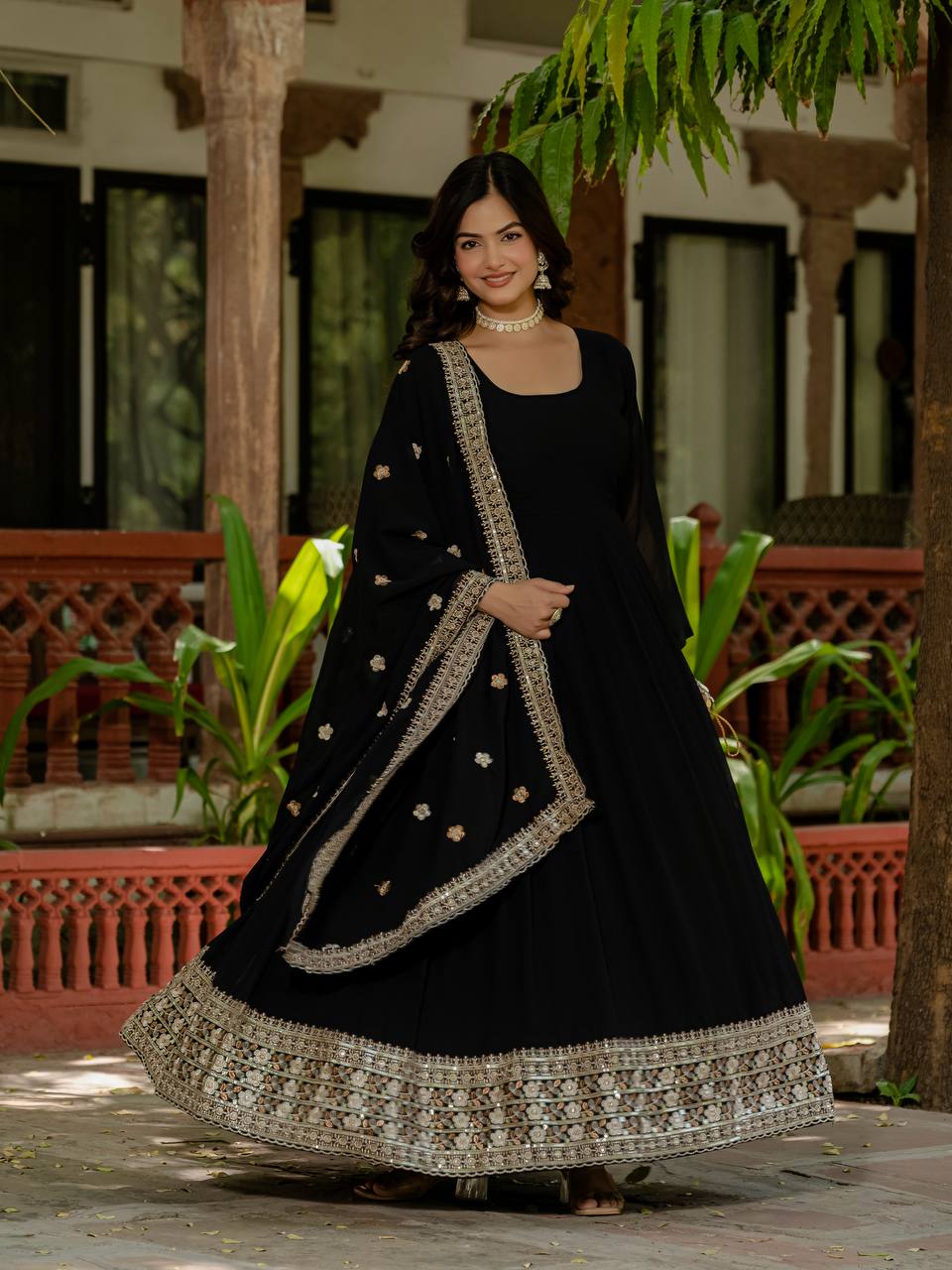 Color_Black