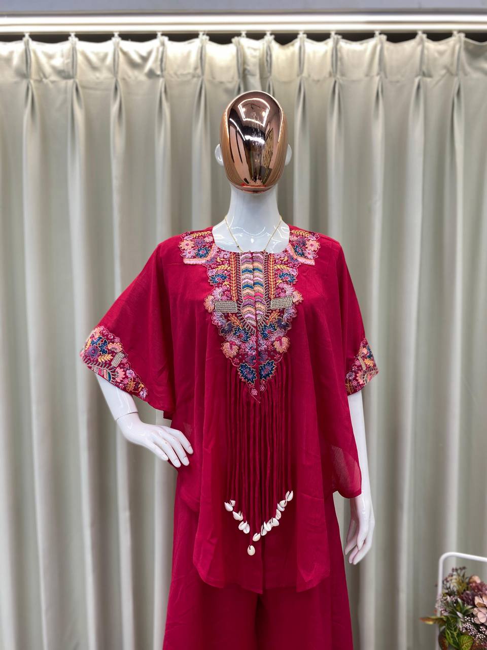 Color_Maroon