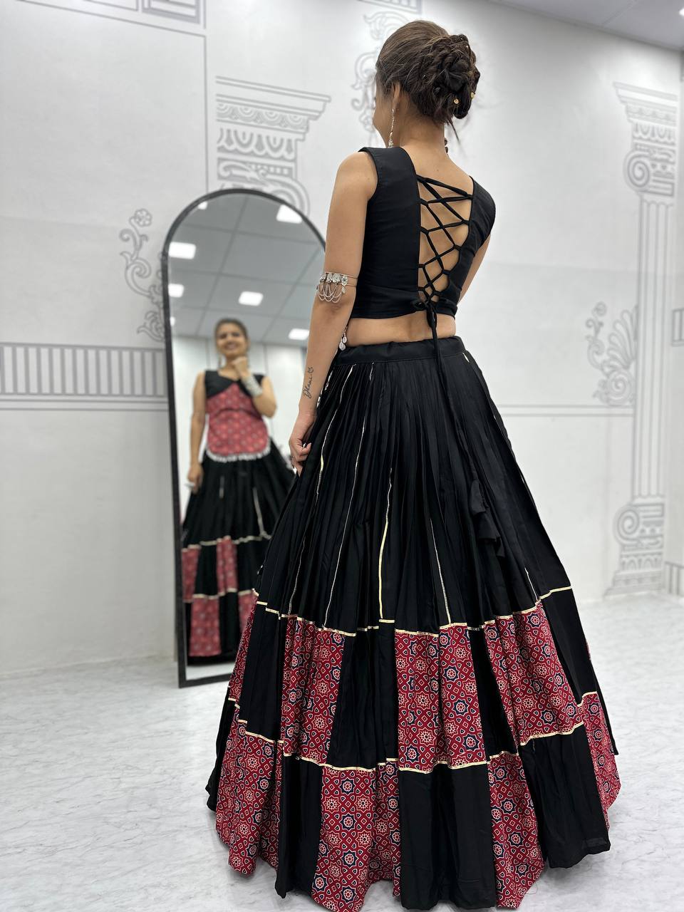 Color_Black