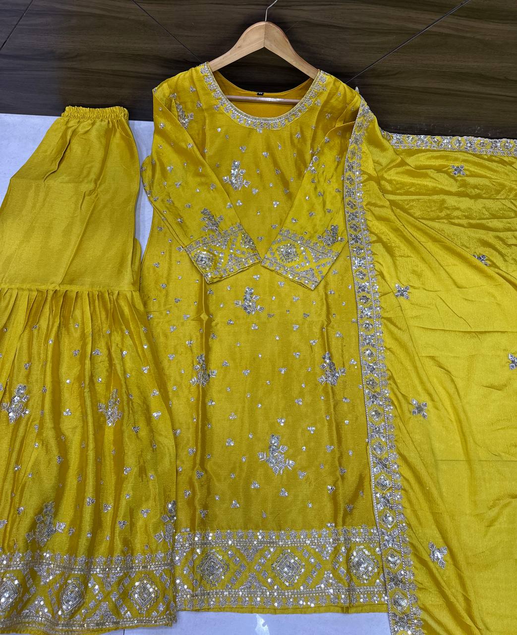 Color_Yellow