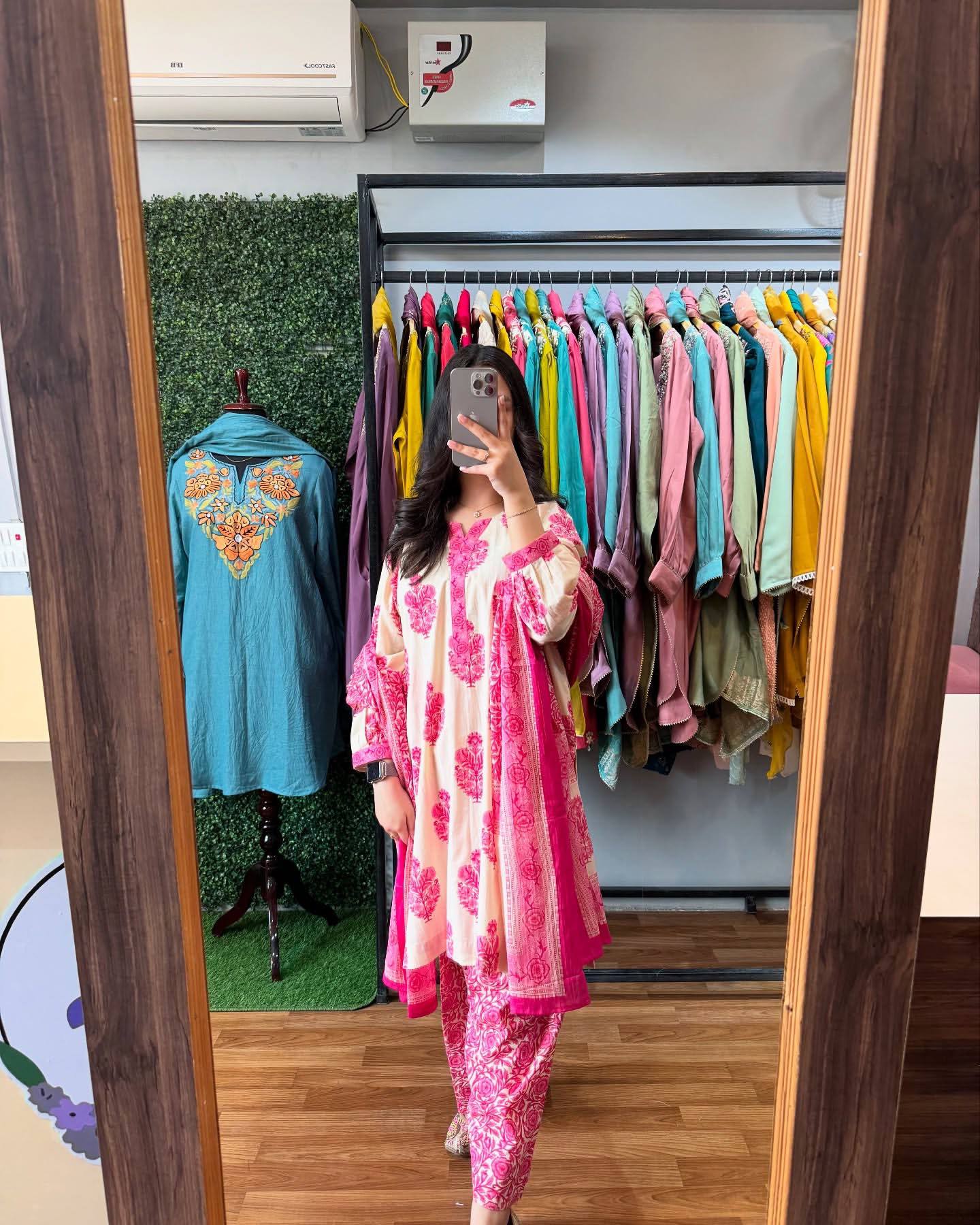 Color_Pink