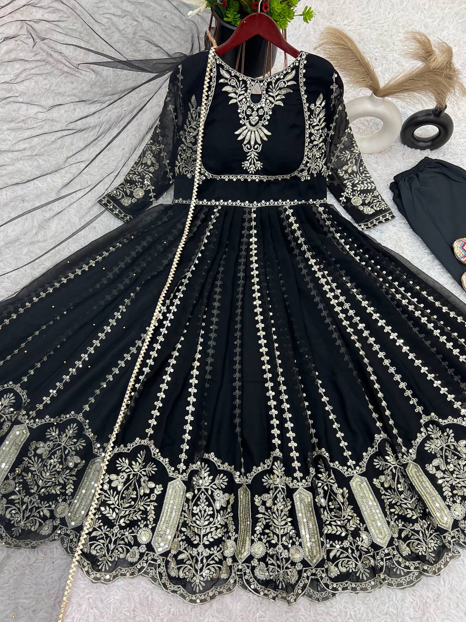 Color_Black