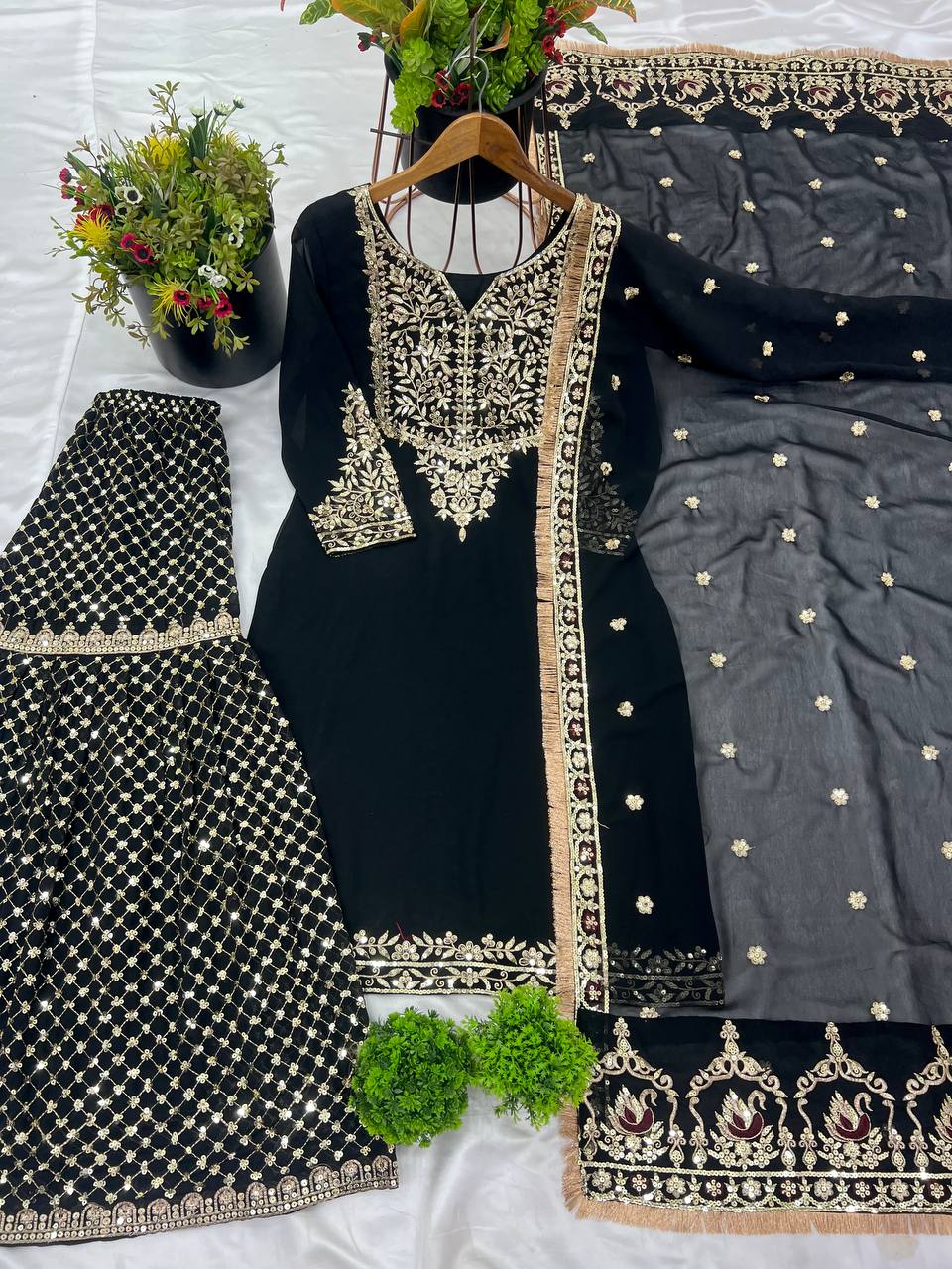 Color_Black