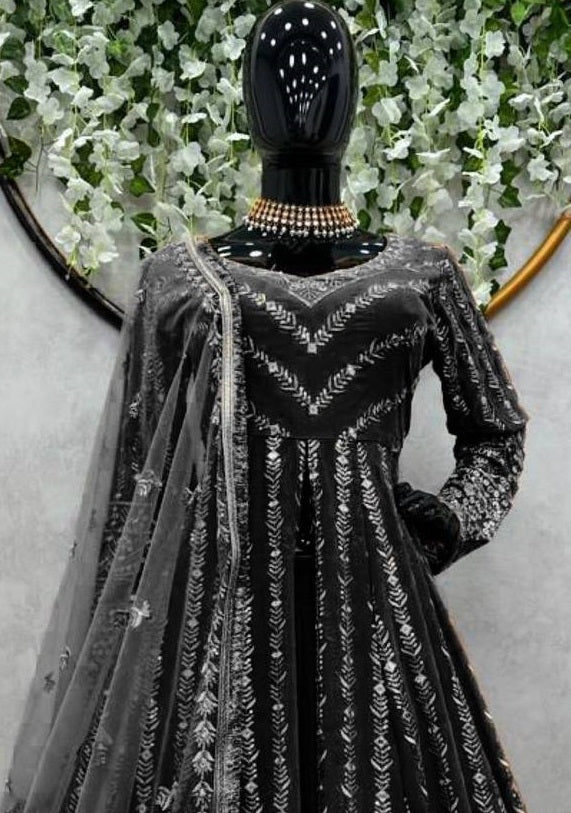 Color_Black