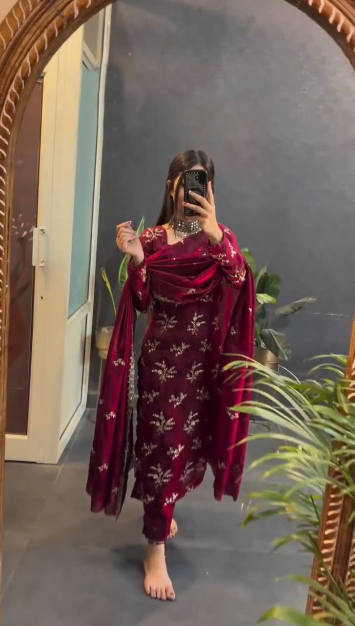 Color_Maroon