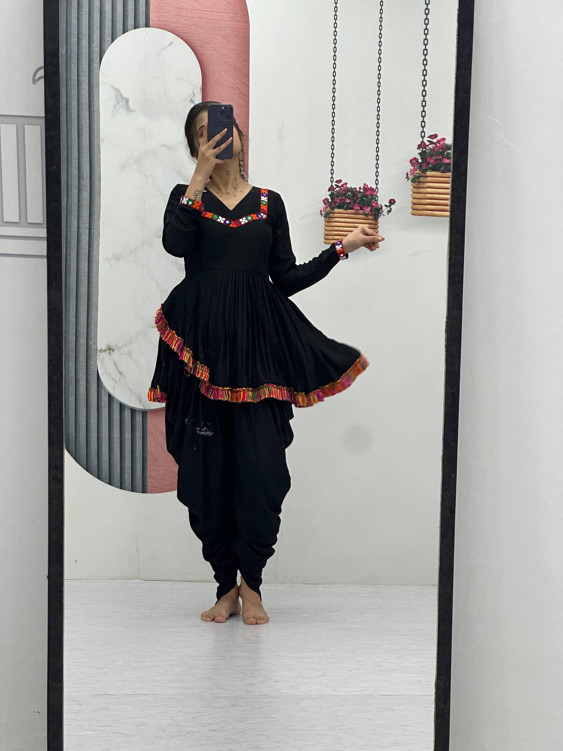 Color_Black