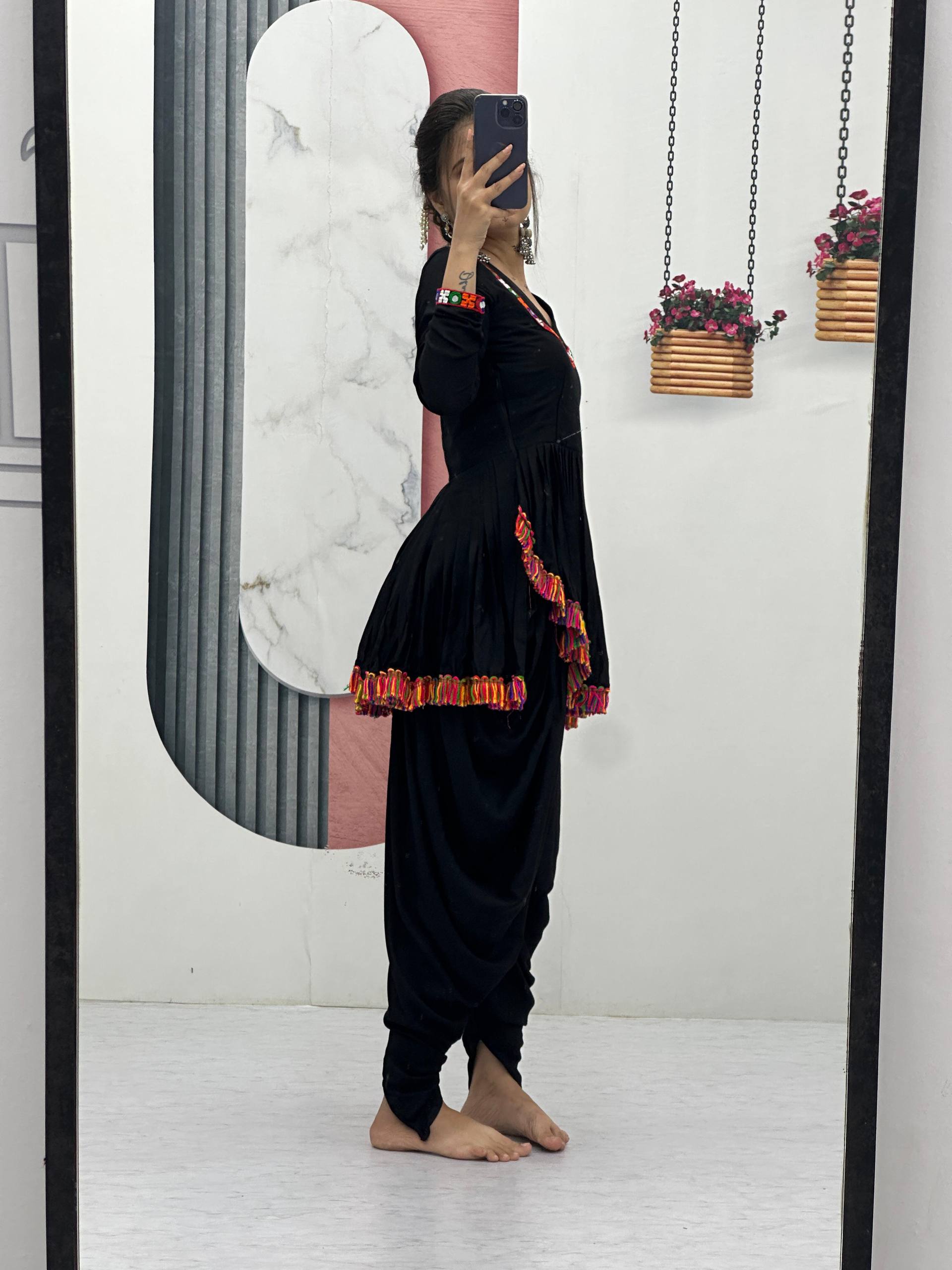 Color_Black