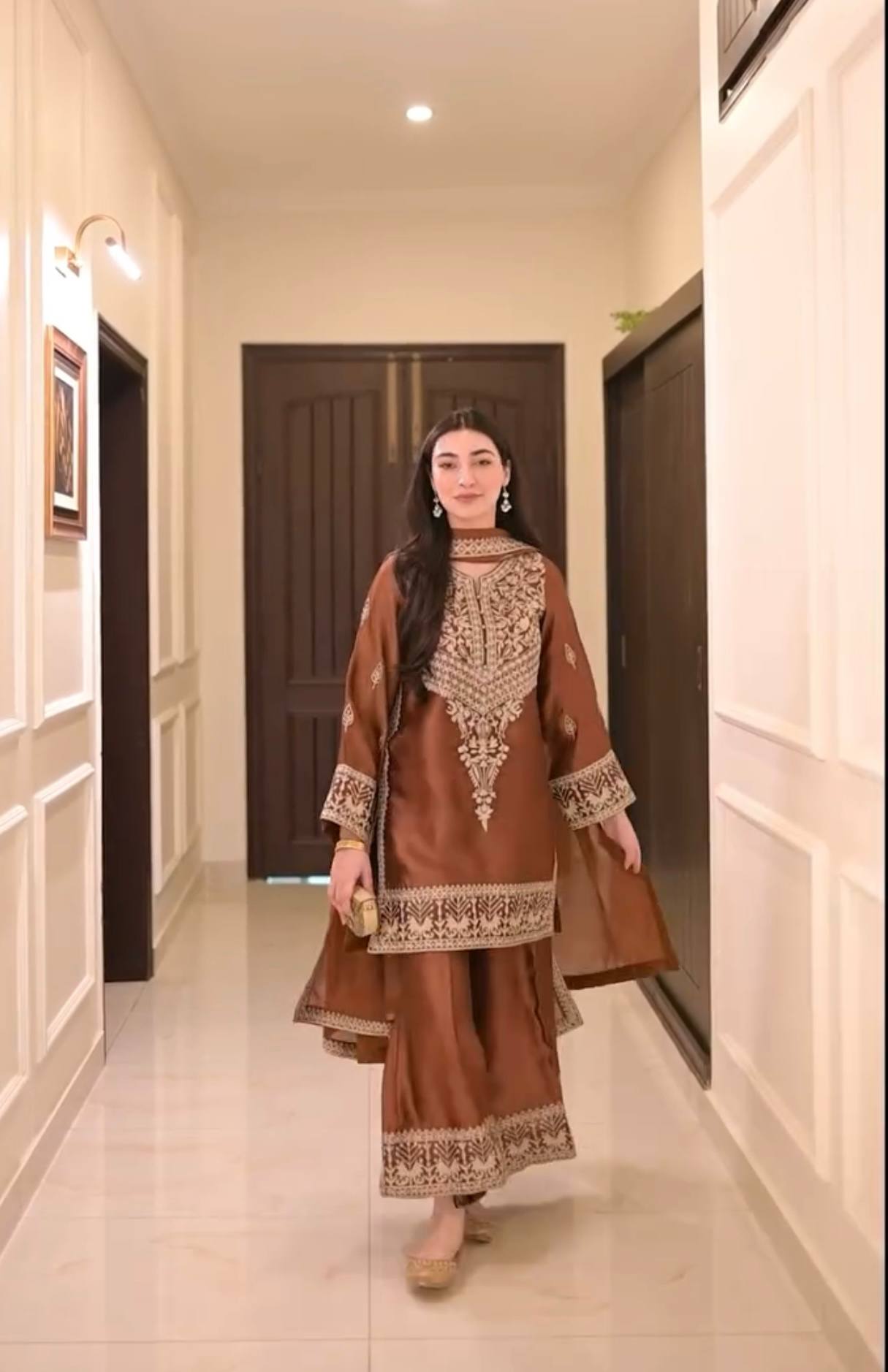 Color_Brown